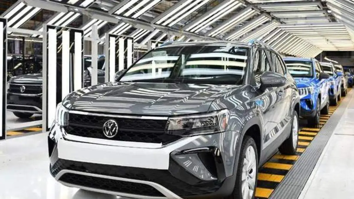 Volkswagen acumula 2 años con caídas en su producción